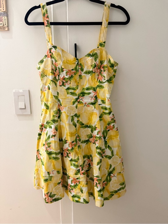 Avec Les Filles Dresses & Skirts - Avec Les Filles Yellow Lemon Print Mini Dress with Green Leaf Accents